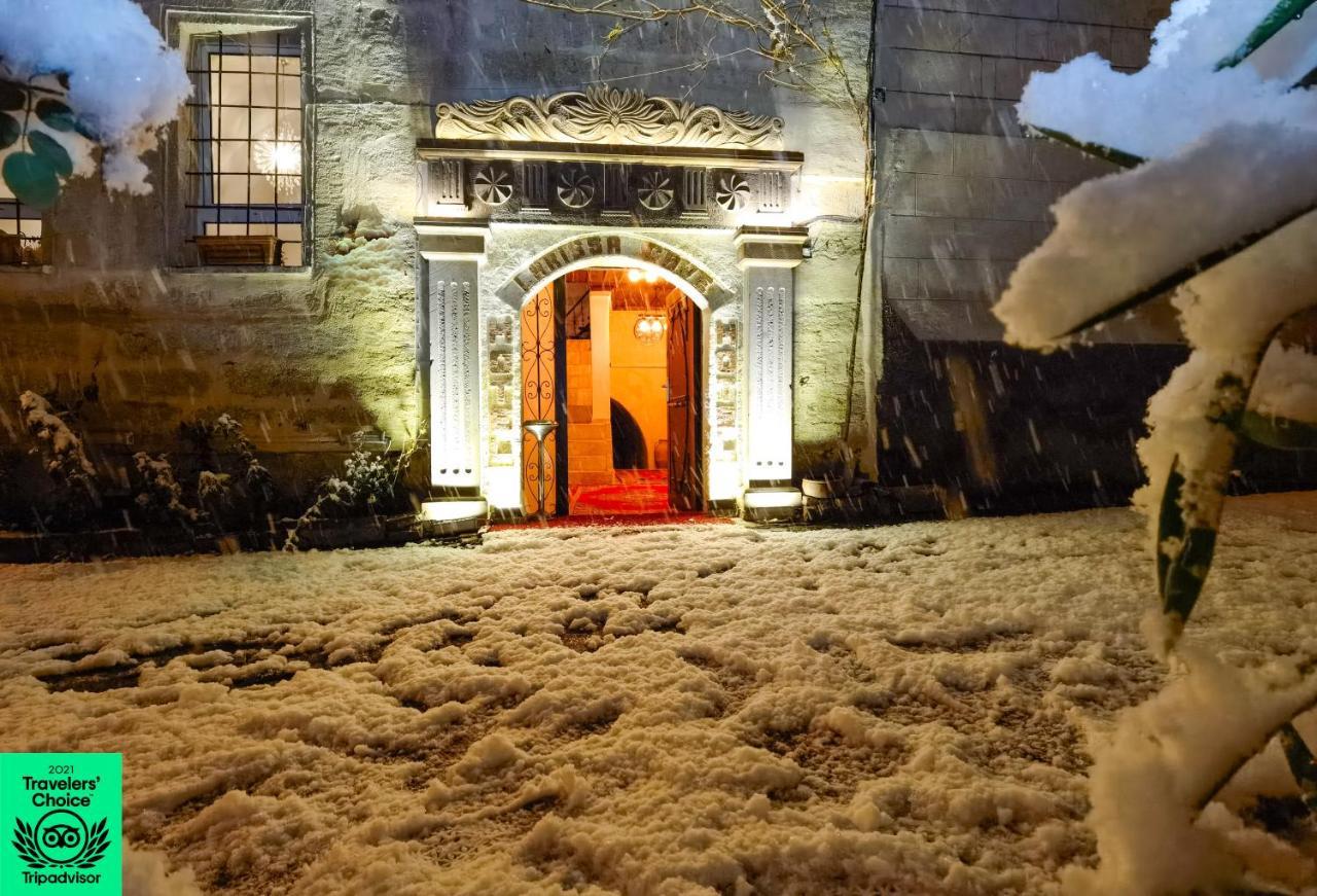 Larissa Cave Hotel